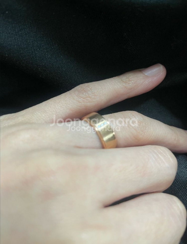 18K 골드 반지--1