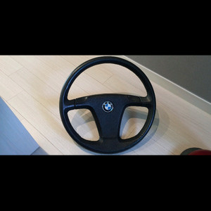 bmw e34.e28.24.e34.e30.e32 핸들 이미지