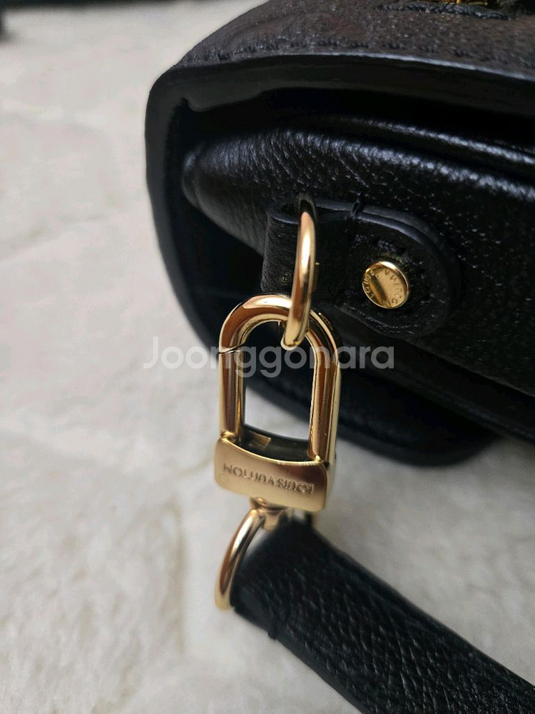 루이비통 포쉐트메티스 앙프렝뜨--5