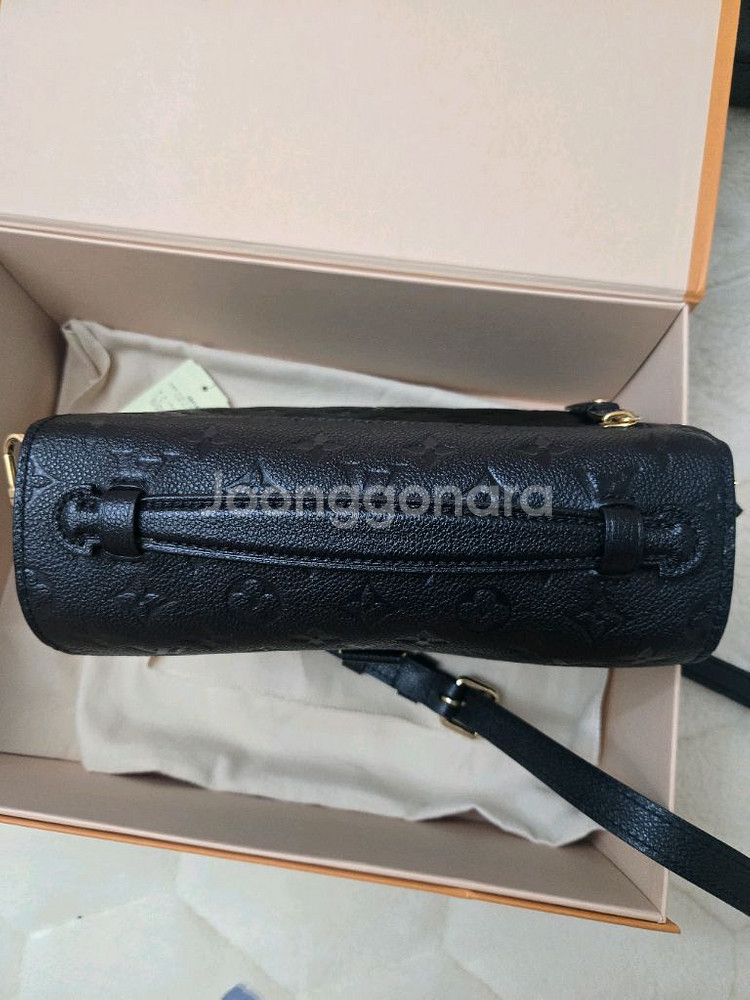 루이비통 포쉐트메티스 앙프렝뜨--7