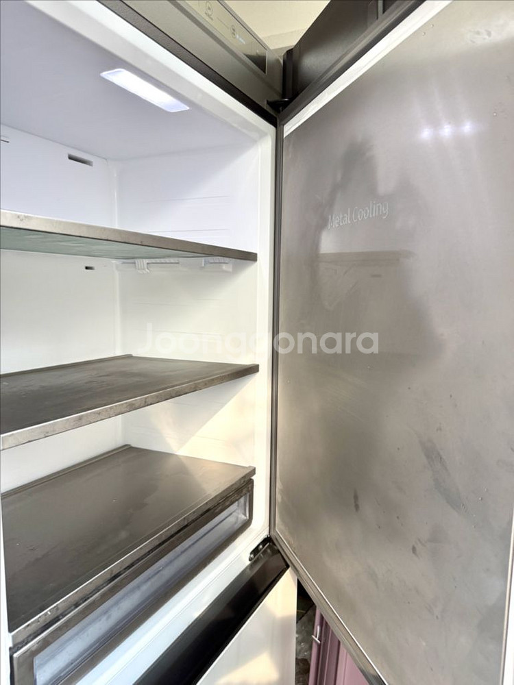 삼성 비스포크 김치냉장고 3도어 키친핏--5