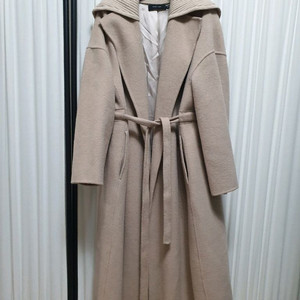 질스튜어트뉴욕 울 캐시미어 혼방 오픈형 벨티드 코트/55