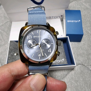 브리스턴 쿼츠 시계