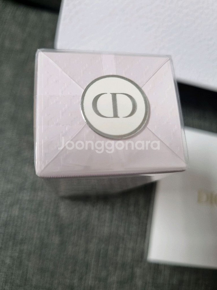 미개봉 미스 디올 블루밍 부케 롤러 펄 오드뚜왈렛 20ml 새상품 롤온 향수--4