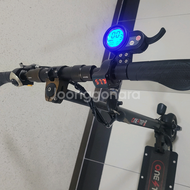 전동킥보드 원스텝8c--1