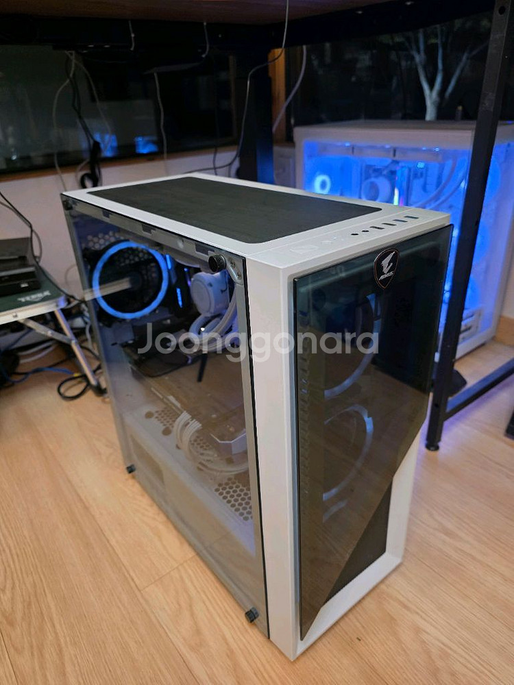 인텔 i7-8700K 1080ti PC 팝니다.--2