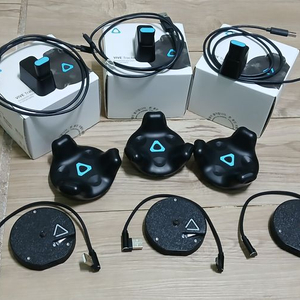 바이브 트래커 2.0 3개 + 뮤턴트 트래커 보조배터리