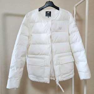 뉴발란스 경량 패딩자켓 새제품 95사이즈