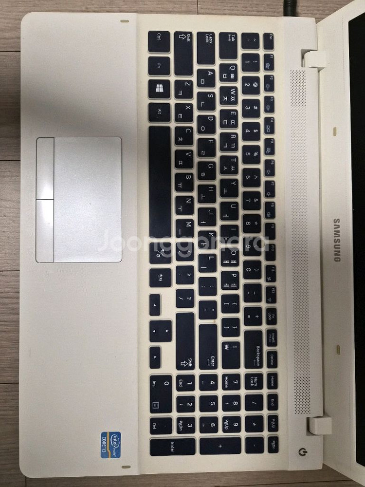 삼성 노트북 화이트 450R i3 팝니다--3