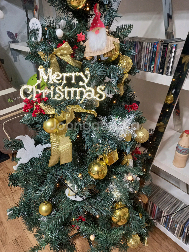 크리스마스 트리1미터60센치 장신구/전구 풀세트 택포35000원--2