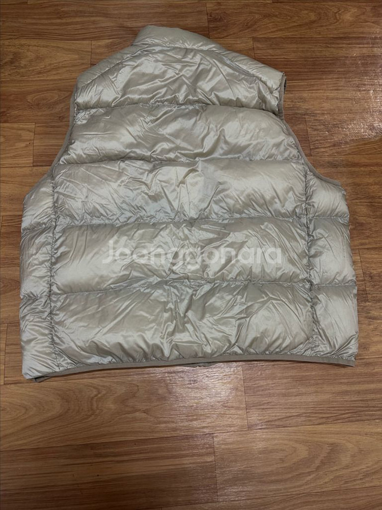 [120] 유니클로 울트라 라이트 다운 패딩 조끼--2