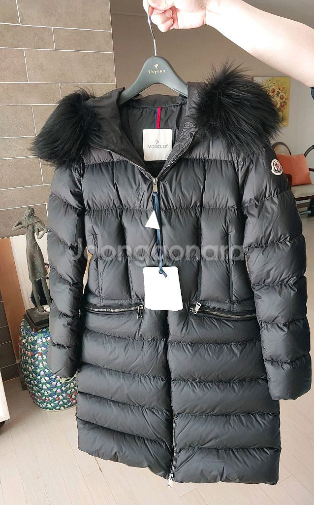 몽클레어 여성 25/26년 최신상보에딕롱패딩--1