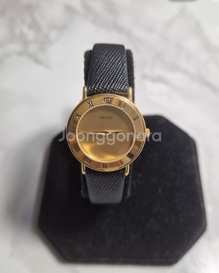 구찌 여성 금장시계 BTS 잔나비시계--0