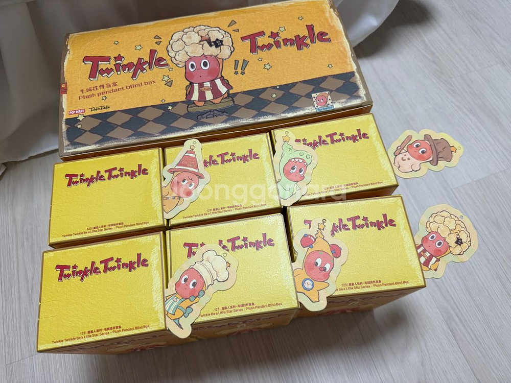 팝마트정품)2.0>1.6 오늘만이가격) 작은별 일상 인형 키링 미개봉/새상품 팝니다--2