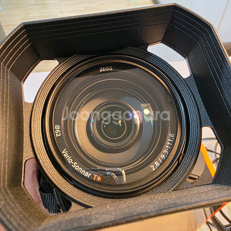 소니 ax100 4k 캠코더--6