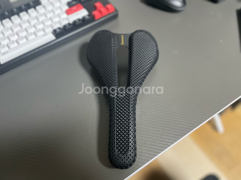 사마시 R7 3D 안장--1