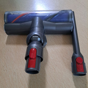 다이슨V8 엉킴방지 청소기 카펫헤드