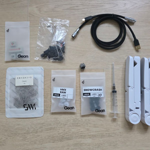 커스텀 키보드 용품 여러가지 일괄로 팝니다