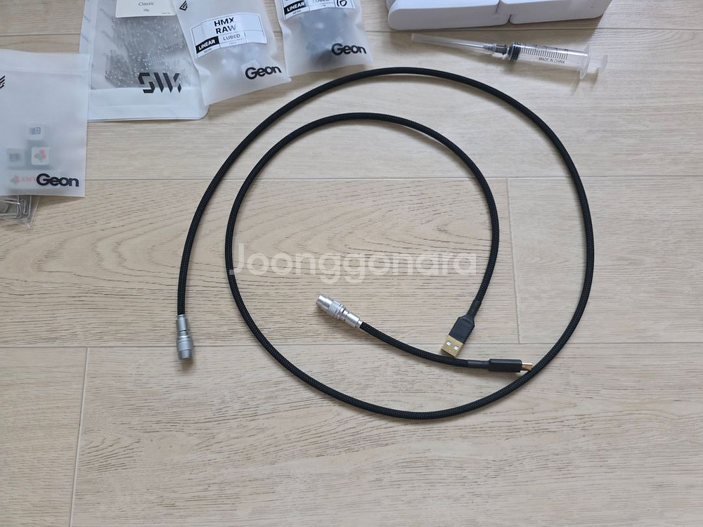 커스텀 키보드 용품 여러가지 일괄로 팝니다--5