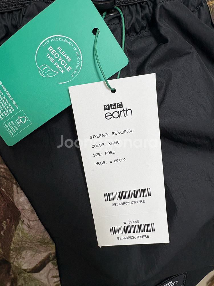 새상품)비비씨어스 여성용 친환경 스몰핸들 여행 보조 가방 실사 프린팅 숄더 백팩--2