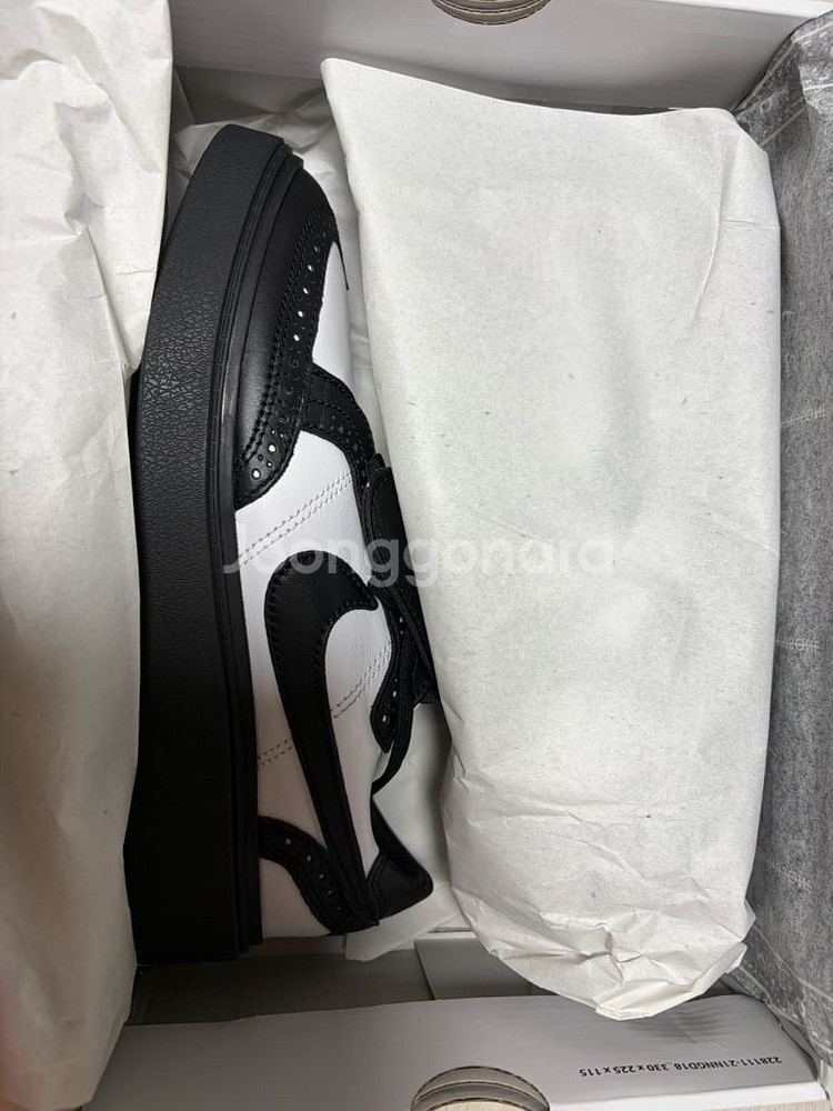 한정판 나이키 권도1 x 피스마이너원 콜라보 260--0