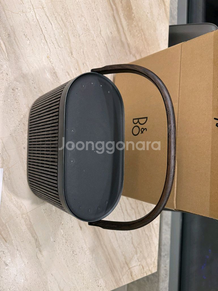 뱅앤올룹슨 베오사운드 A5 Dark Oak 프리미엄 블루투스 스피커--5