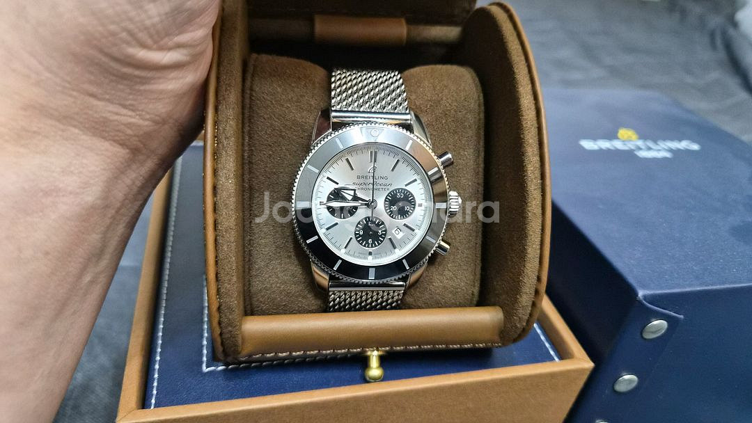 브라이틀링 슈퍼오션 헤리티지 44 크로노그래프 B01--1