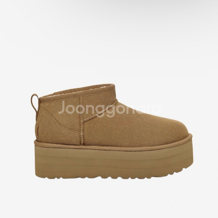 어그 클래식 울트라 미니 플랫폼 새상품 판매합니다--0