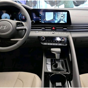 아반떼 CN7 페이스리프트 핸들/기어봉 셋트