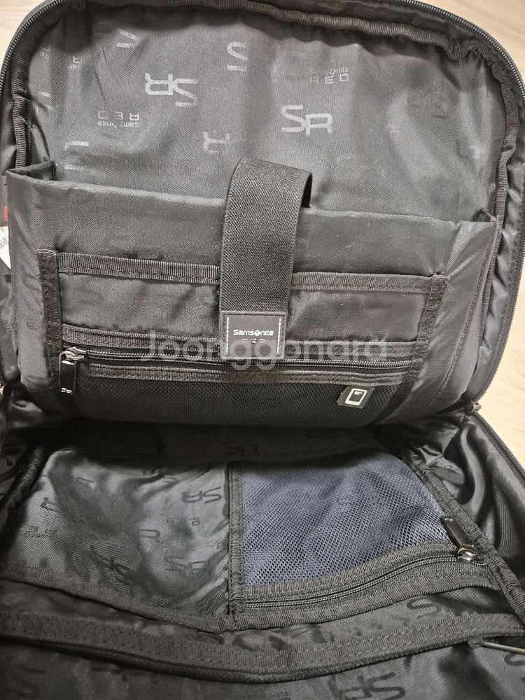 정쌤소나이트 레드 백팩--2