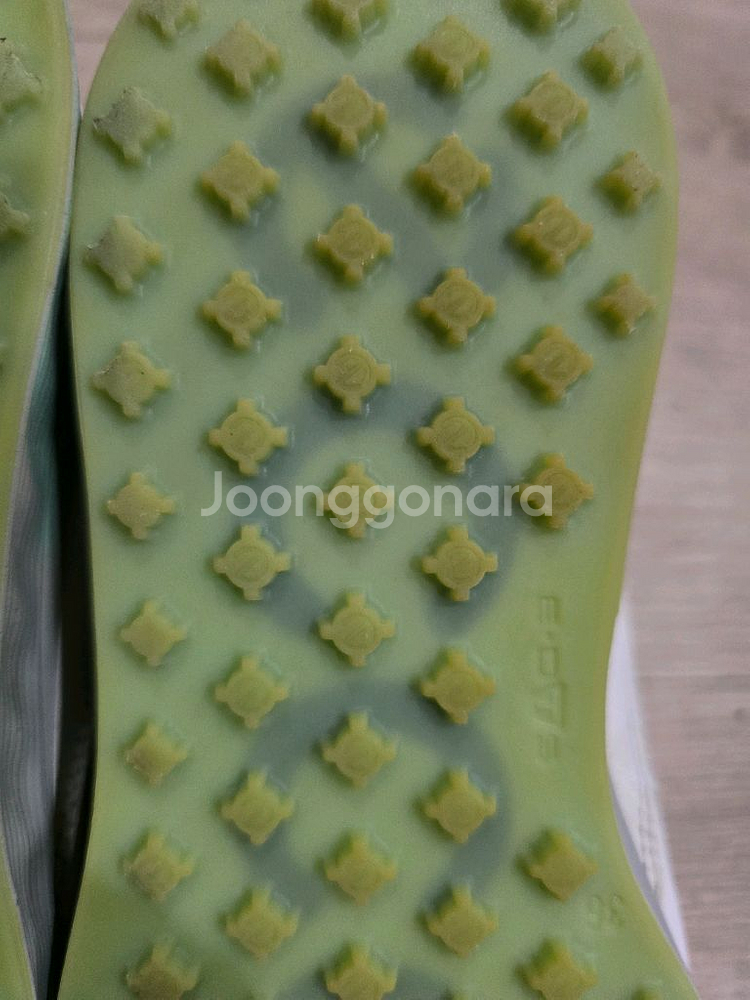 ECCO GOLF 스파이크리스 가죽골프화 36 225--6