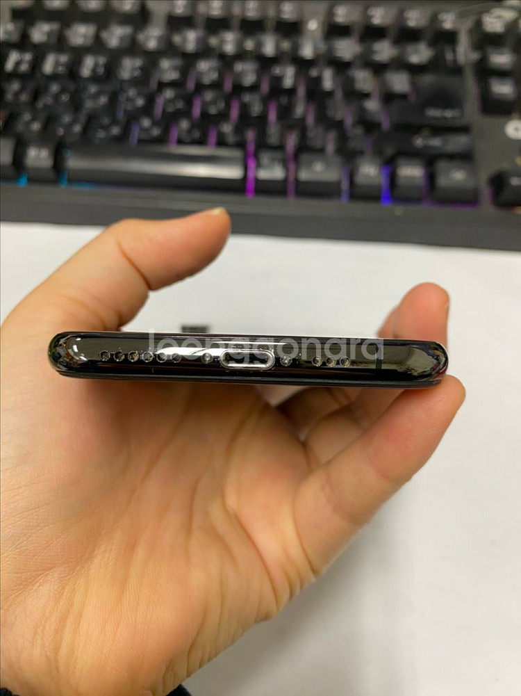 아이폰XS 스그 AA급 64GB 배터리100%--6