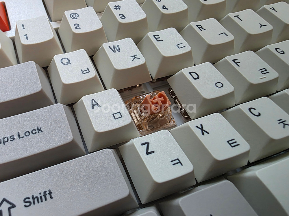 다얼유 A104 Master 8k 키보드 풀박스 팝니다--4