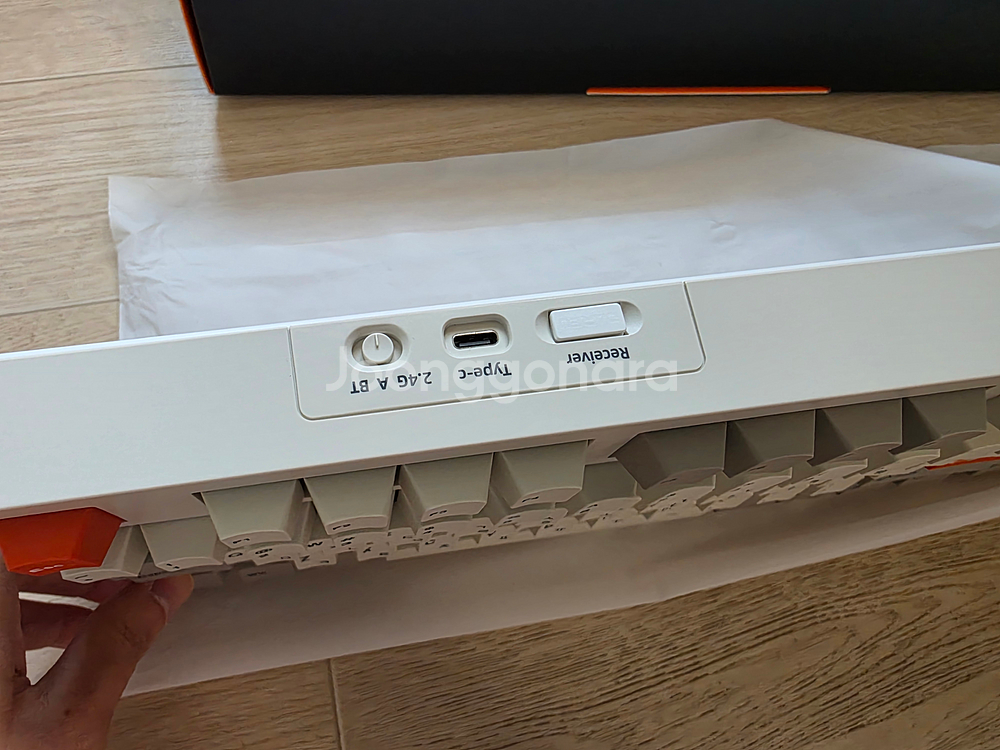 다얼유 A104 Master 8k 키보드 풀박스 팝니다--5