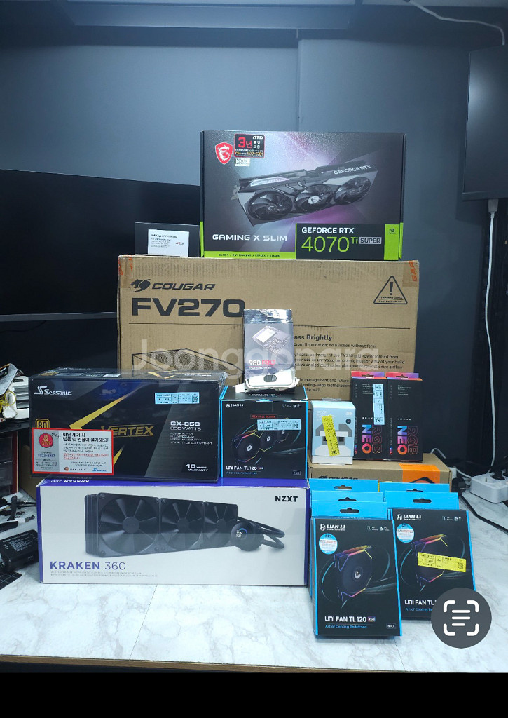 RTX 4070 Ti SUPER +7800X3D 하이엔드 본체 (상태 최상 / 사용 1개월)--3