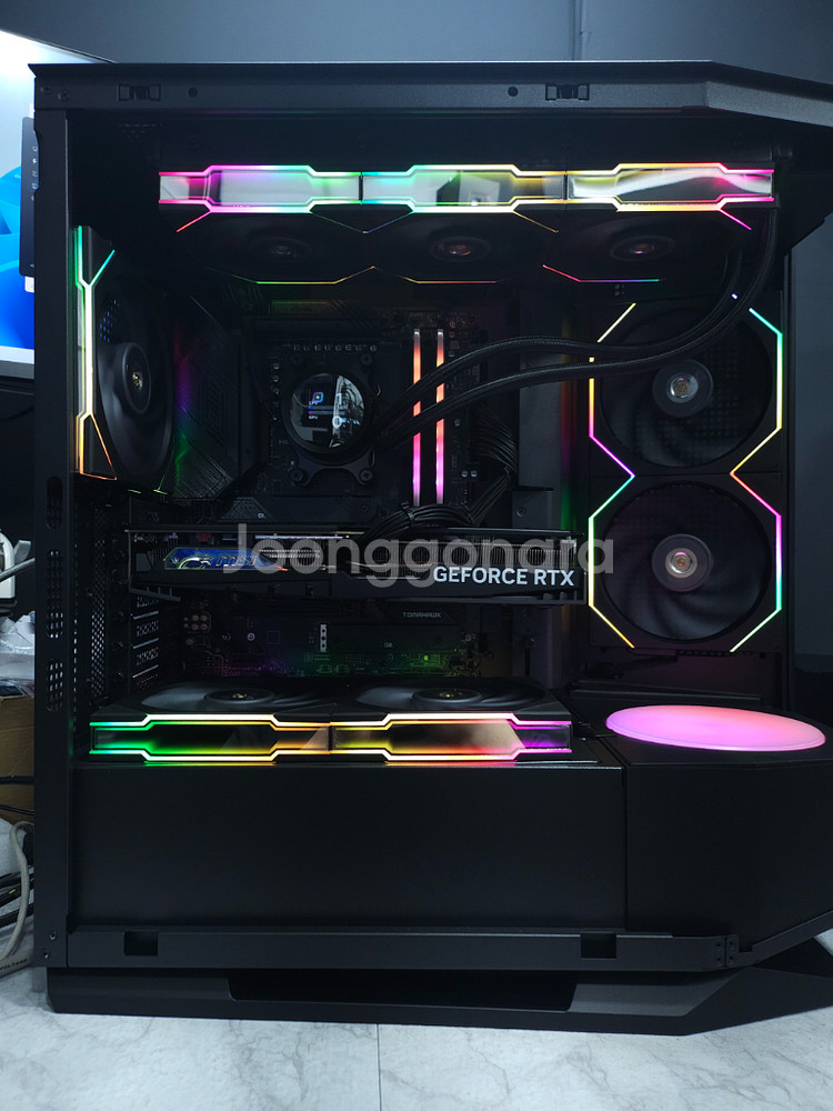 RTX 4070 Ti SUPER +7800X3D 하이엔드 본체 (상태 최상 / 사용 1개월)--6