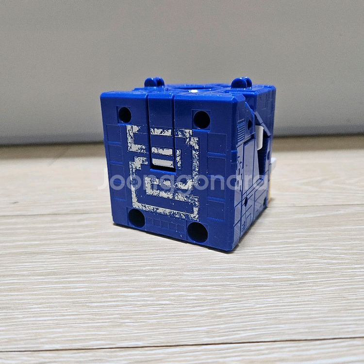 애니멀포스 큐브 샤크 판매합니다.--1