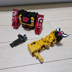 (주먹 2개 없음) 애니멀포스 큐브 고릴라 판매합니다.