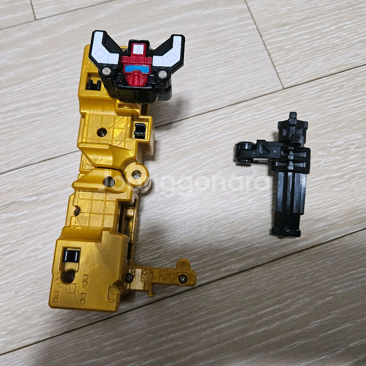 (주먹 2개 없음) 애니멀포스 큐브 고릴라 판매합니다.--3