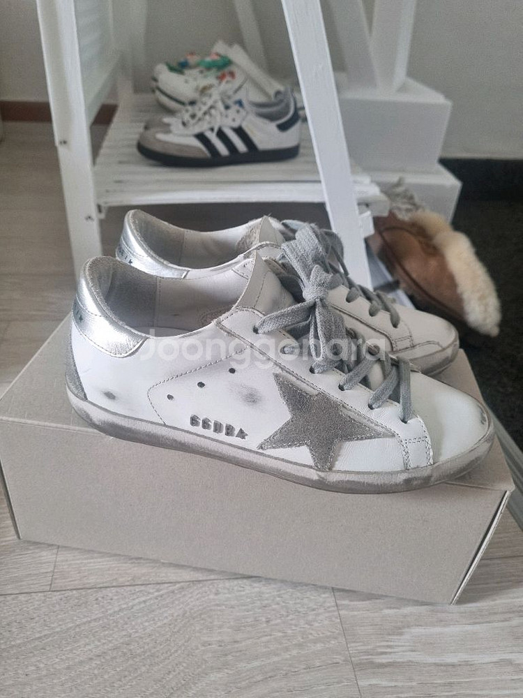 골든구스 스니커즈 35--0