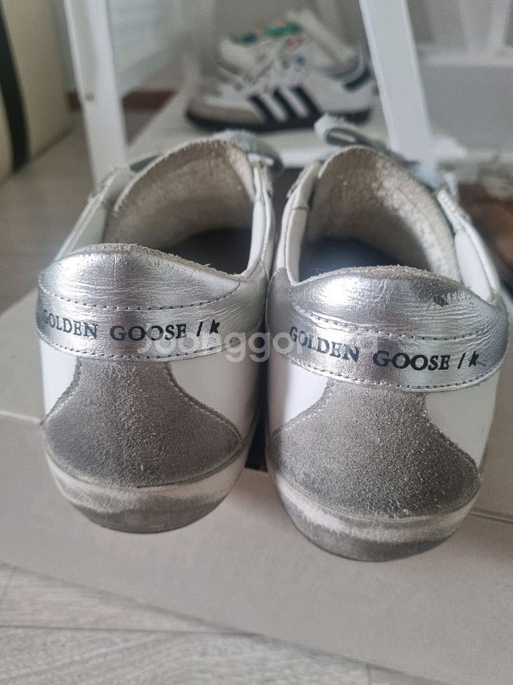 골든구스 스니커즈 35--2