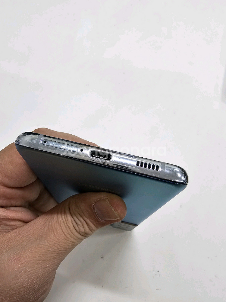 갤럭시 S21플러스 팬텀실버 무잔상--6