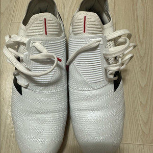 뉴발란스 퓨론 V7+ 프로 FG 250mm 축구화