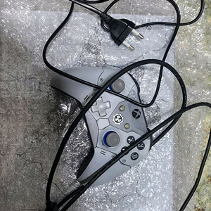 Xbox one x 기어즈 한정판