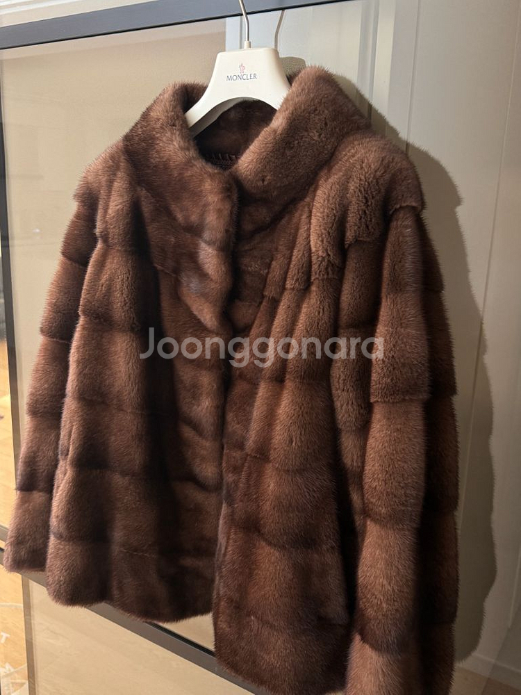 마호가니 호리젠탈 밍크코트--2