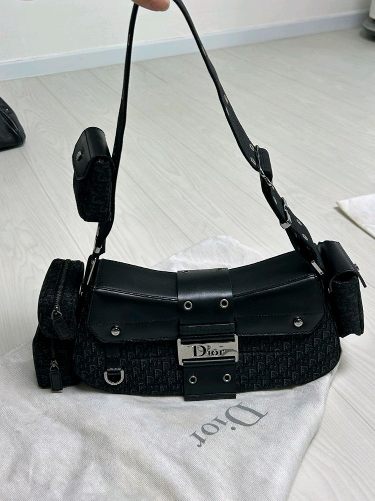 디올 오블리크 시크릿 시크 숄더백 블랙 이미지