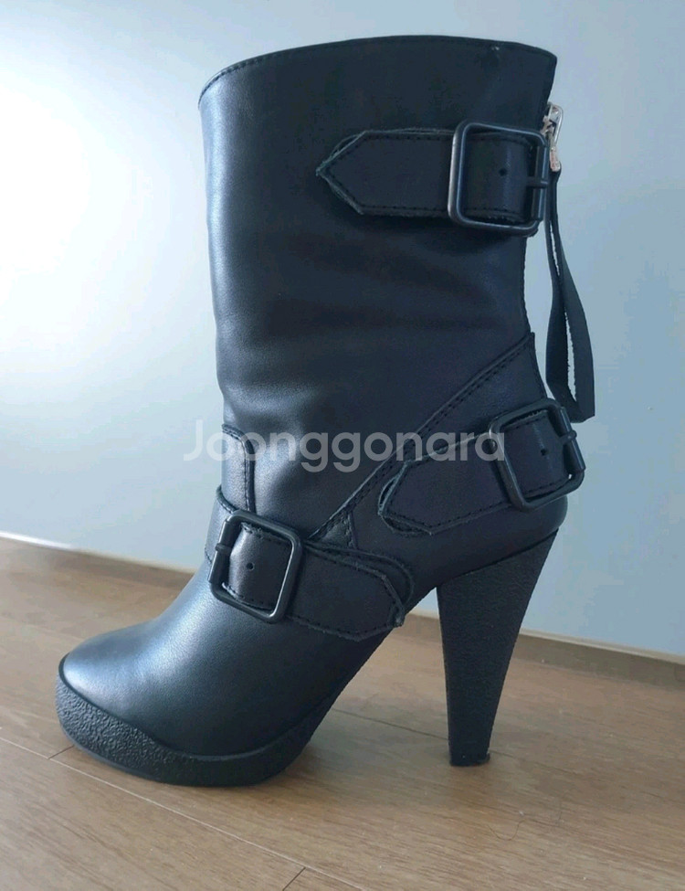 슈콤마보니 양털부츠--1