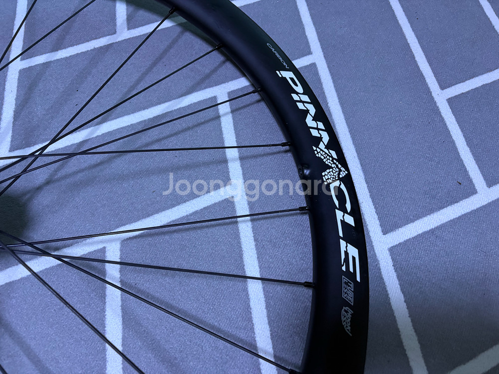 보이드 피나클 그래블 카본휠셋 700c--1