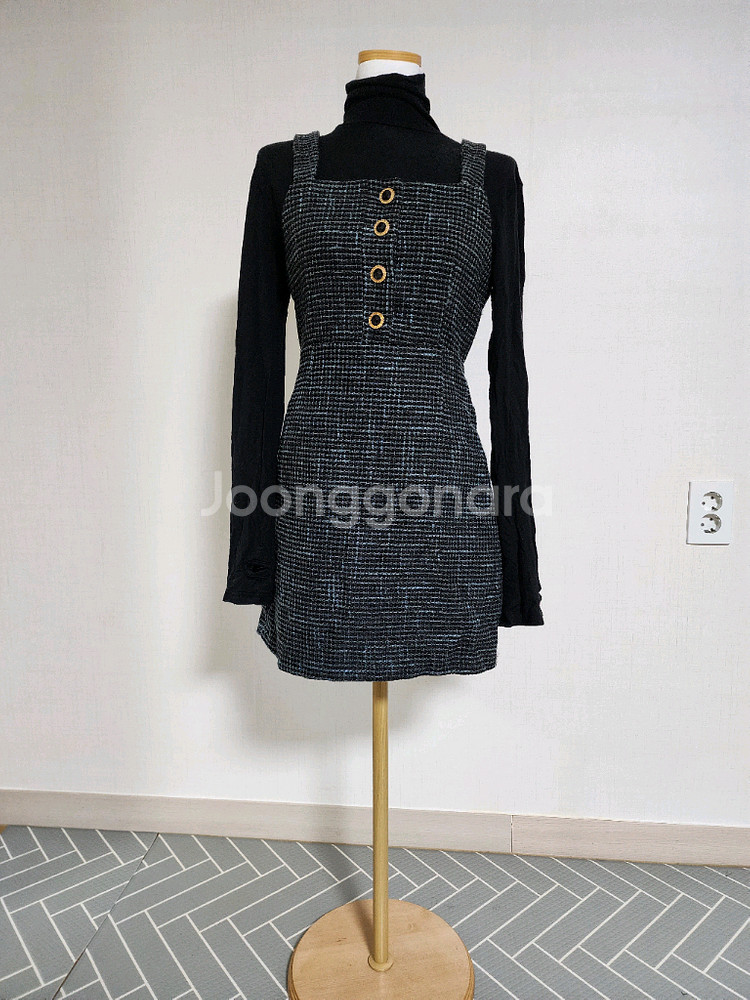 지그재그 모코블링 원피스 블라우스 연말룩 파티룩 하객룩--2