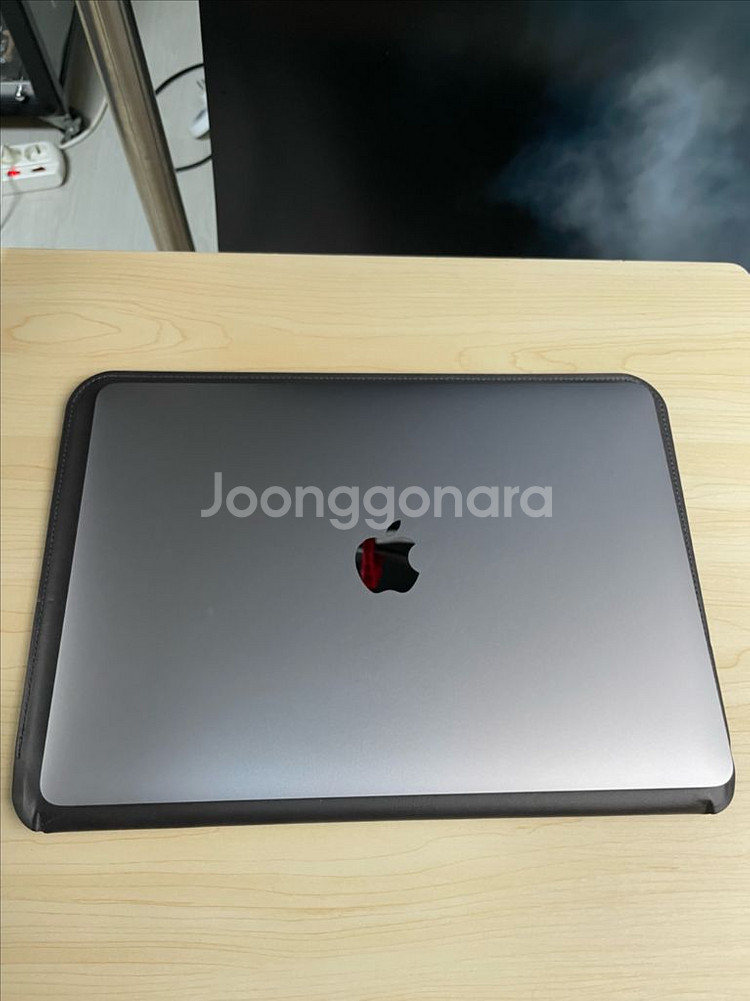 맥북 에어 M1 8gb RAM 256gb ssd 매직 마우스 세트--0